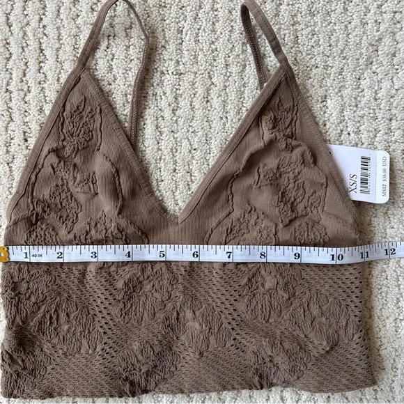 NWT FREE PEOPLE Intimately Candy Seamless Longline Bralette Sand XS/S - Picture 7 of 8